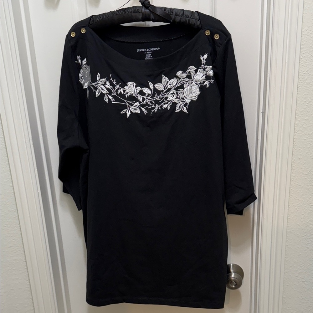 Jessica London Black Top with Cream Floral Embroidery 2X
